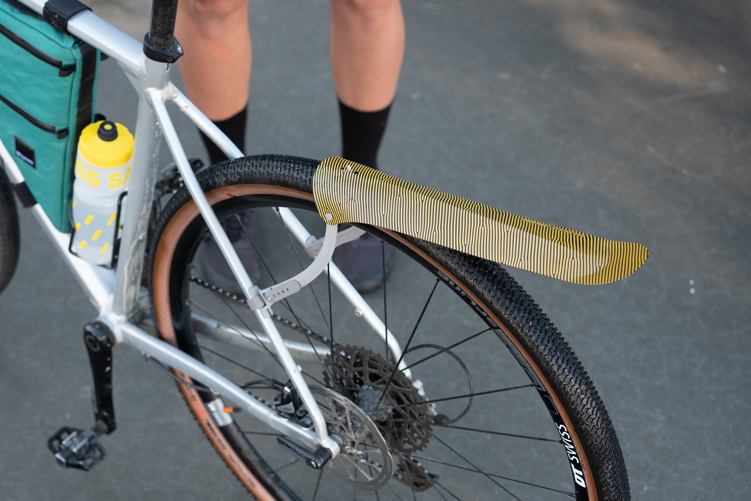 Win Wing Gravel Golden Groove