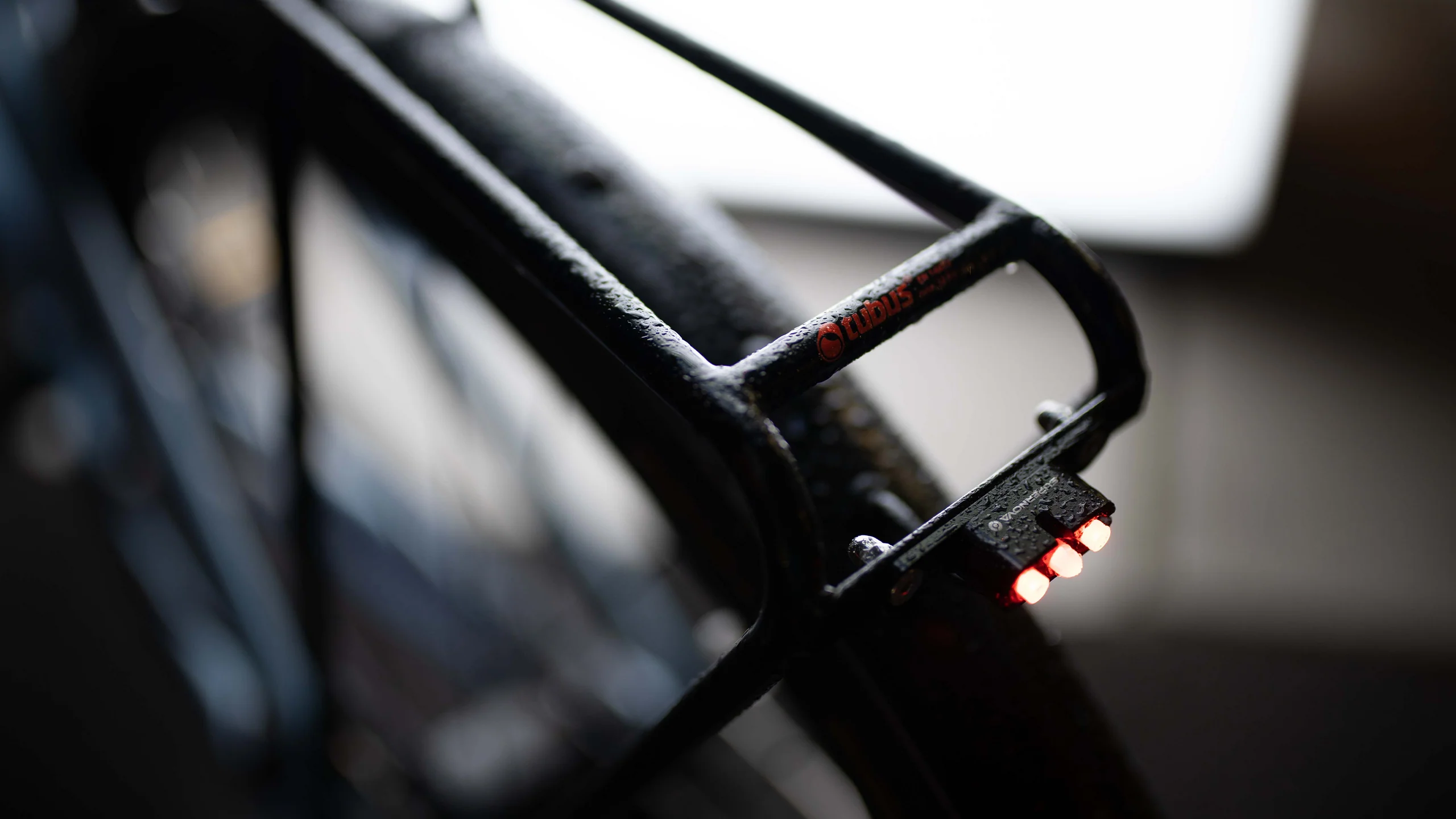 Supernova E3 Tail Light 2 Black