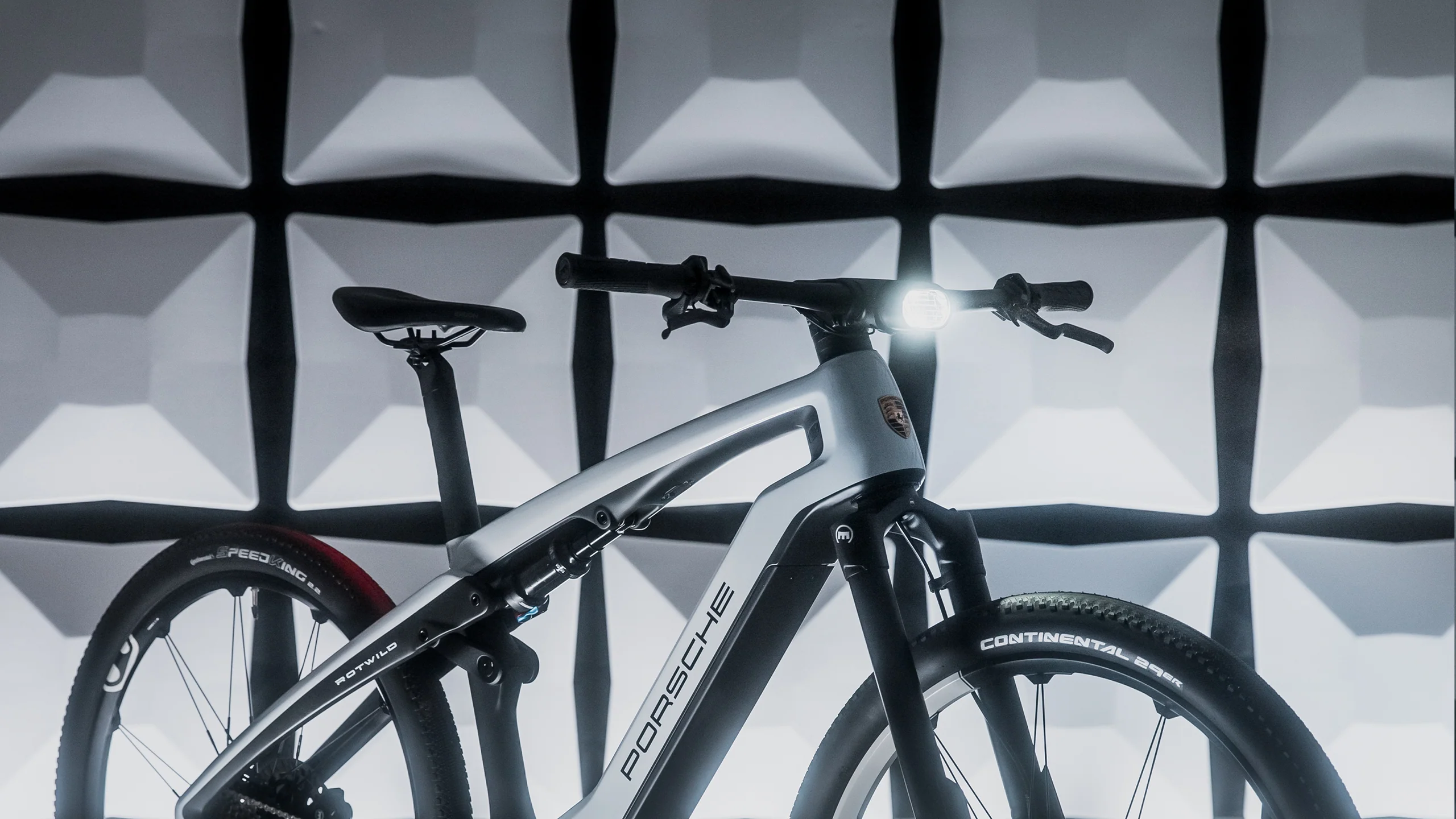 Supernova M99 Pro 25 Mini