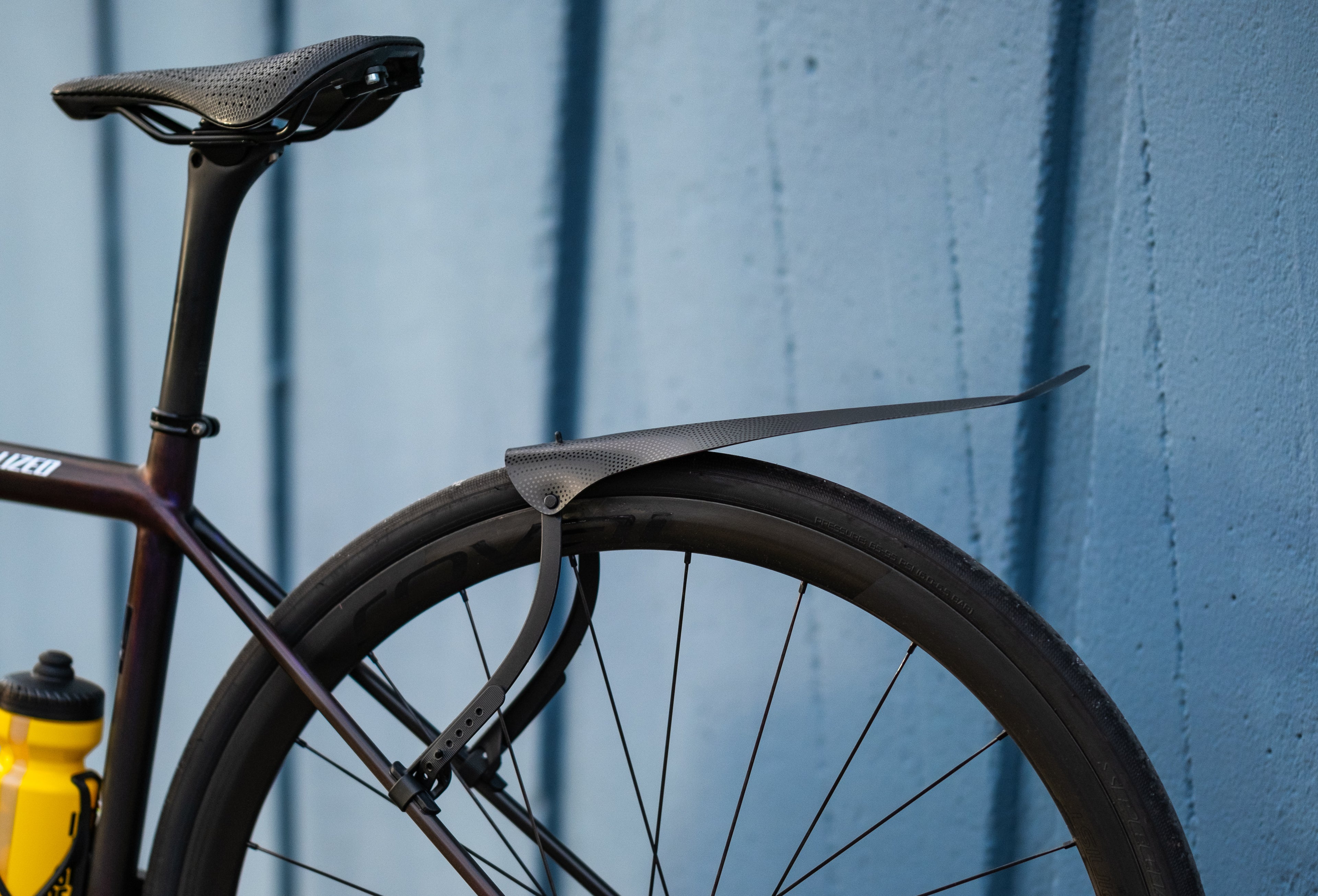 Win Wing 2 Road Black Dot